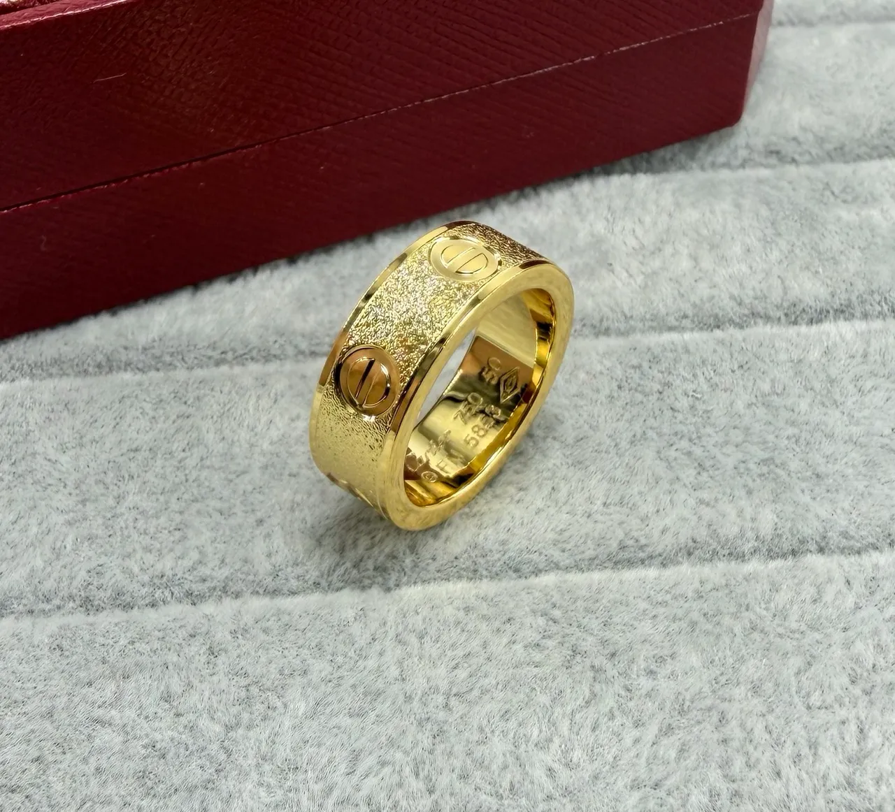Cartier Love Ring Wide Band Textured Center Screw Motif Ring