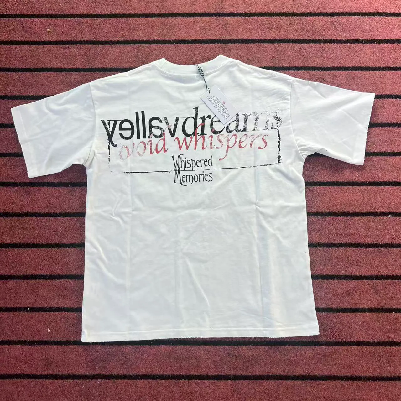Vale Forever Valley Dreams Graphic Print T-Shirt