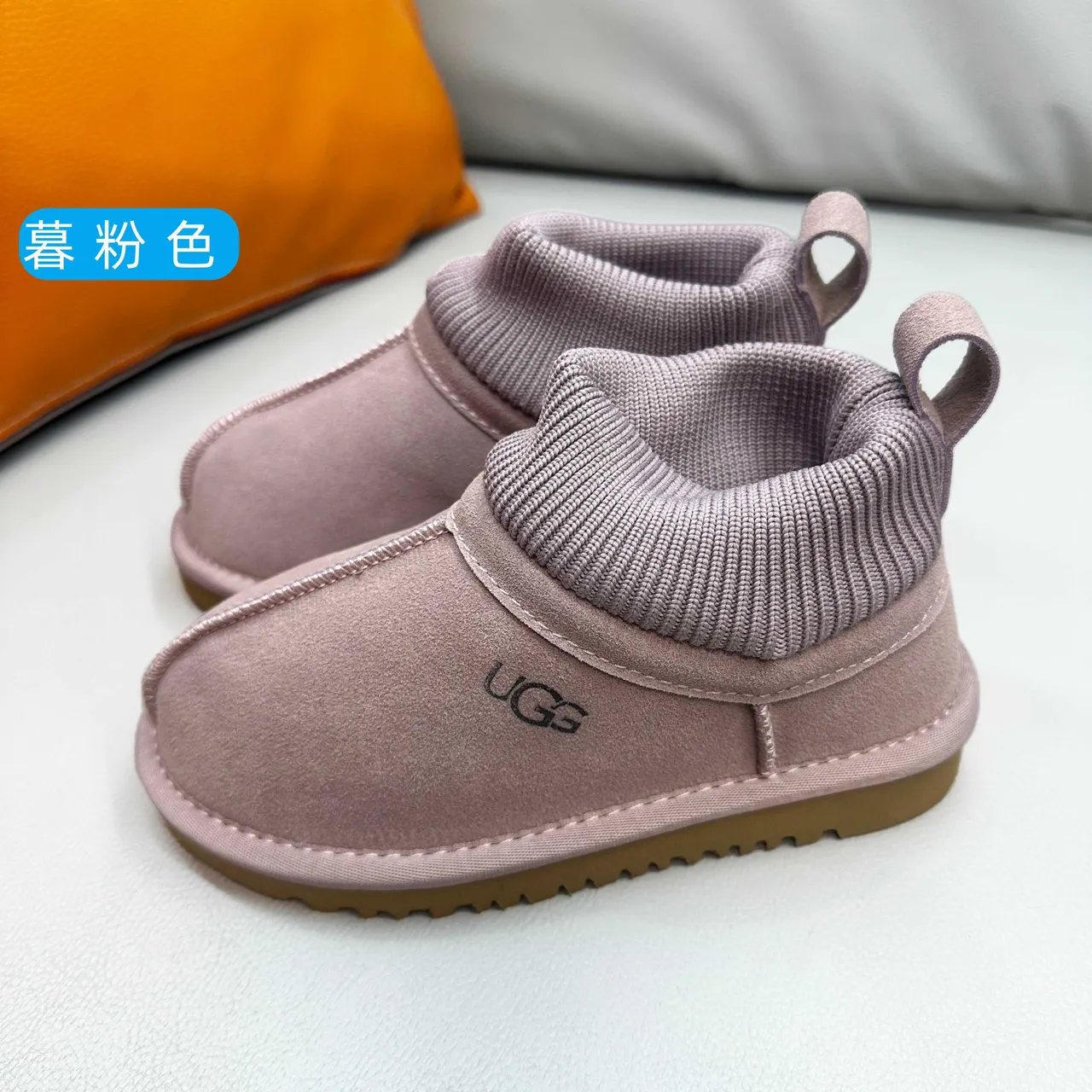UGG Brown Beige Suede Upper Ribbed Knit Cuff Snow Boots