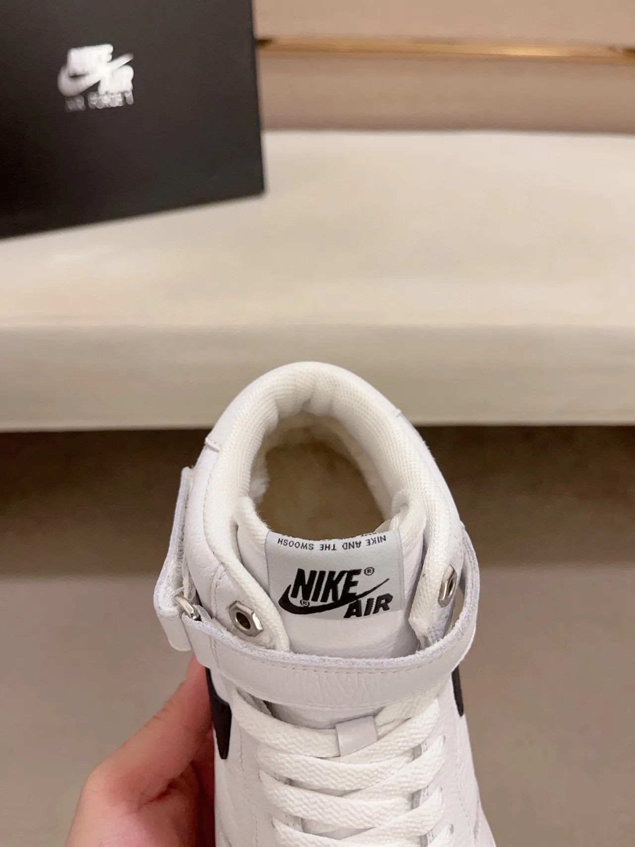 Nike White Black High-Top Leather Upper Lifestyle Sneakers