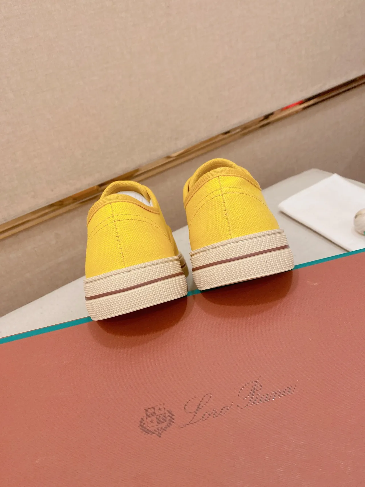 Yellow White Upper Low-Top Silhouette Canvas Shoes