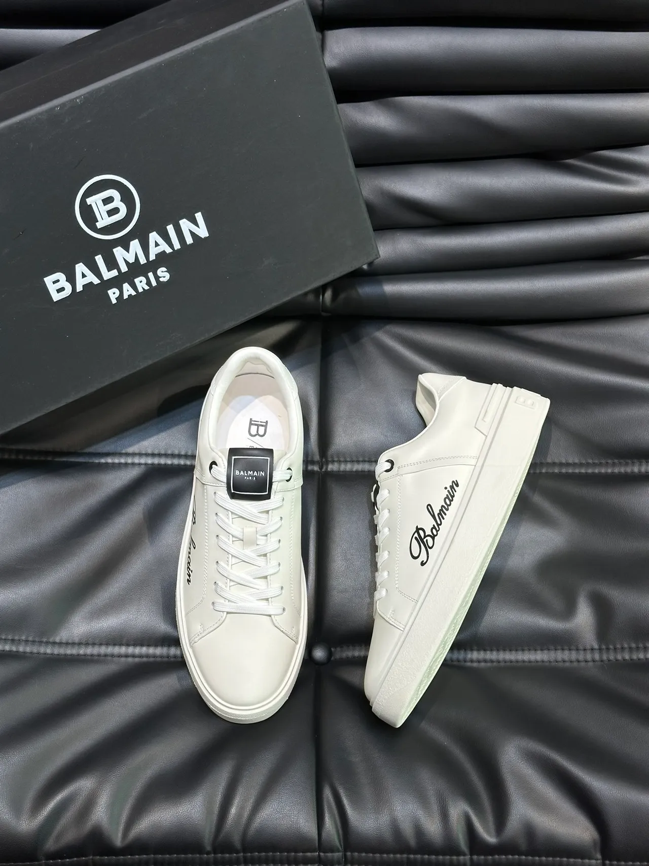 Balmain White Black Leather Upper Cursive Logo Lifestyle Sneakers