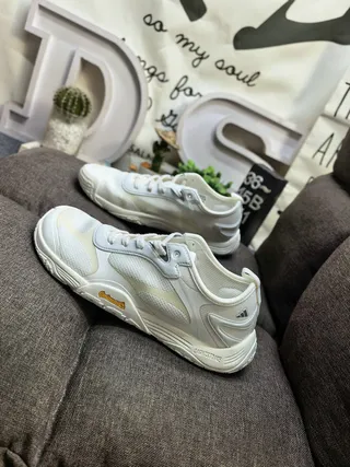 Salomon Gray White Mesh And Synthetic Overlay Upper Sculpted Wavy Midsole Lifestyle Sneakers