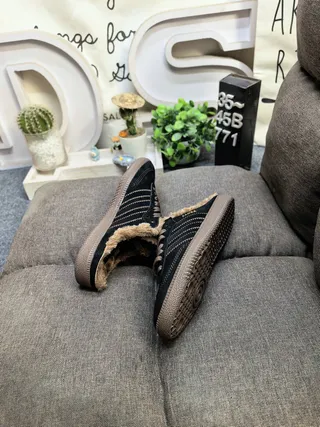 Adidas Samba Faux-Fur Lined Slip-On Lifestyle Sneakers