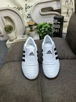 Adidas White Gray Low-Top Quilted Toe Cap Sneakers