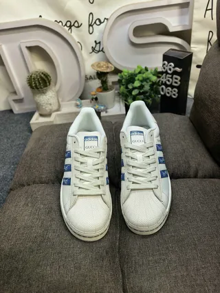 Stussy Beige Navy Low-Top Cupsole Lifestyle Sneakers