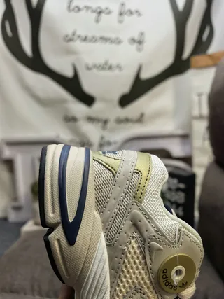 Adidas White Gray Midsole Mesh And Synthetic Overlay Construction Chunky Sneakers