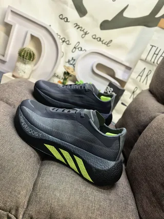 Adidas Hyperboost Gray Yellow Engineered Mesh Upper Sculpted Midsole Running Shoes