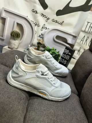 Adidas Lifestyle Sneaker Light Blue and White Mesh Low-Top Sneakers