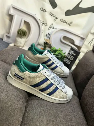Stussy Beige Navy Low-Top Cupsole Lifestyle Sneakers