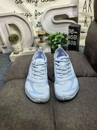 Adidas Lifestyle Sneaker Light Blue and White Mesh Low-Top Sneakers