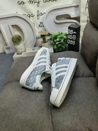 Stussy Beige Navy Low-Top Cupsole Lifestyle Sneakers