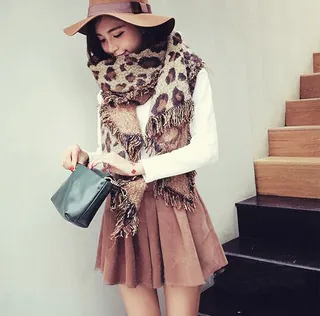Beige Brown Knitted Leopard Print Scarve
