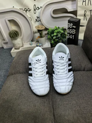 Adidas White Gray Low-Top Quilted Toe Cap Sneakers