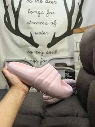 Pink Molded Foam Ribbed Strap Backless Slippers