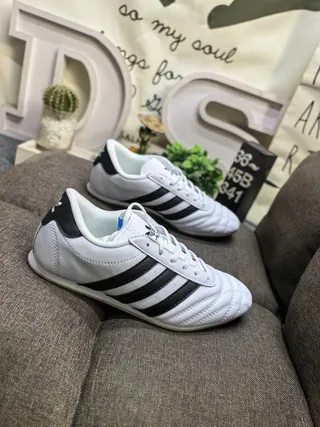 Adidas White Gray Low-Top Quilted Toe Cap Sneakers