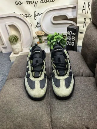 Adidas Army Green Black Layered Midsole Padded Collar Chunky Sneakers