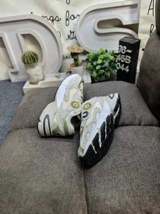 Adidas White Gray Midsole Mesh And Synthetic Overlay Construction Chunky Sneakers