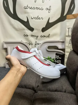 White Red Leather-Like Upper Contrast Piping Mary Jane Shoes