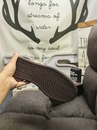 Adidas Beige Suede Shearling-Lined Lifestyle Sneakers
