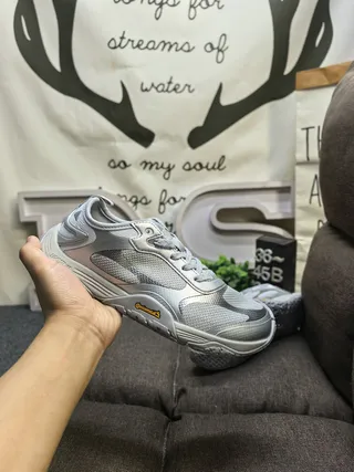 Salomon Gray White Mesh And Synthetic Overlay Upper Sculpted Wavy Midsole Lifestyle Sneakers