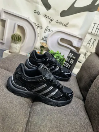 Adidas Gray Black Retro Runner Silhouette Mesh And Synthetic Overlays Chunky Sneakers
