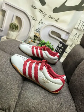 Adidas Tokyo Laceless White and Red Lifestyle Sneakers