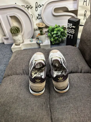 Adidas Beige Brown Vintage Runner Silhouette Suede And Leather Paneling Lifestyle Sneakers