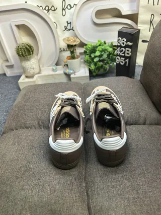 Adidas Samba Brown Beige White Lifestyle Sneakers