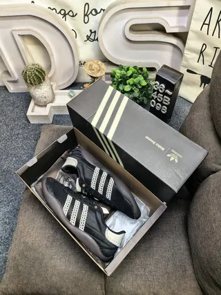 Adidas Black Beige Low-Top Embroidered Stripes Lifestyle Sneakers