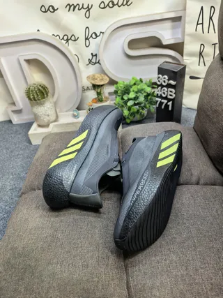 Adidas Hyperboost Gray Yellow Engineered Mesh Upper Sculpted Midsole Running Shoes