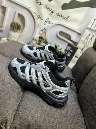 Adidas Gray Black Retro Runner Silhouette Mesh And Synthetic Overlays Chunky Sneakers