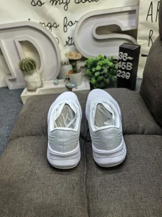 Adidas Dreamstrike White Running Shoes