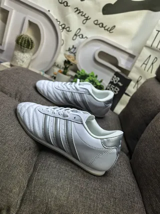 Adidas White Gray Low-Top Quilted Toe Cap Sneakers