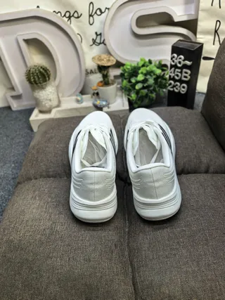 Adidas Dreamstrike White Running Shoes