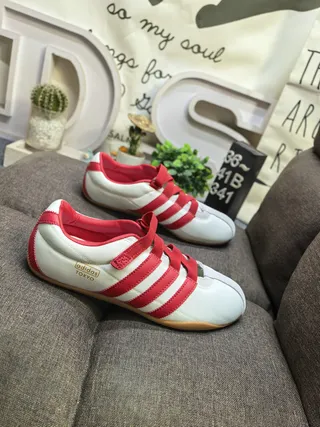 Adidas Tokyo Laceless White and Red Lifestyle Sneakers