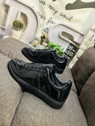 Maison Margiela Black Glossy Patent Leather Stitched Panel Construction Lifestyle Sneakers