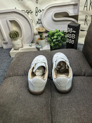 Adidas Spezial White and Beige Leather-Suede Lifestyle Sneakers