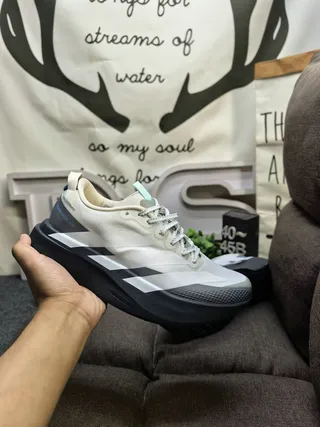 Adidas Beige Gray Engineered Mesh Upper Segmented Lightstrike Pro Midsole Lifestyle Sneakers