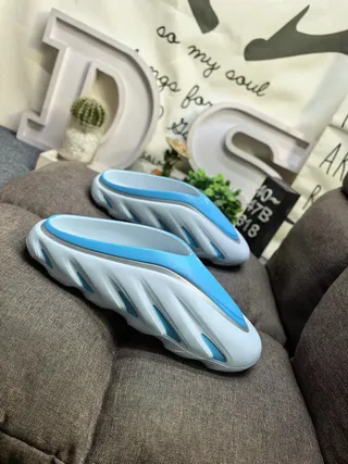 Light Gray and Blue Sculpted Foam Slip-On Slippers