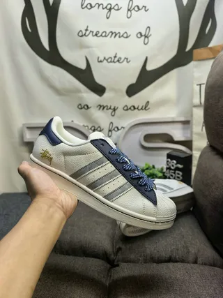Stussy Beige Navy Low-Top Cupsole Lifestyle Sneakers