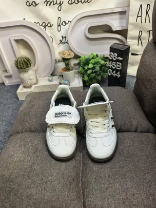 Adidas White Gold Leather Upper Stud Accents Lifestyle Sneakers