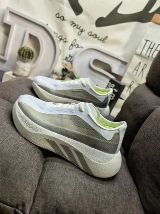 Adidas White Green Sculpted Midsole Engineered Mesh Upper Running Shoes