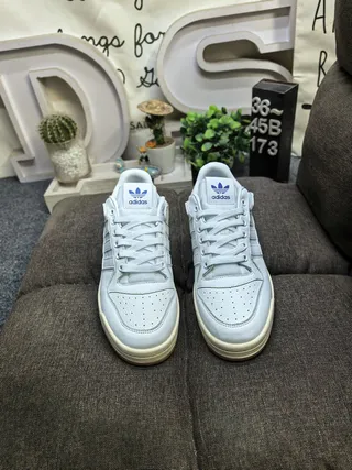 Adidas White Blue Low-Top Cupsole Lifestyle Sneakers