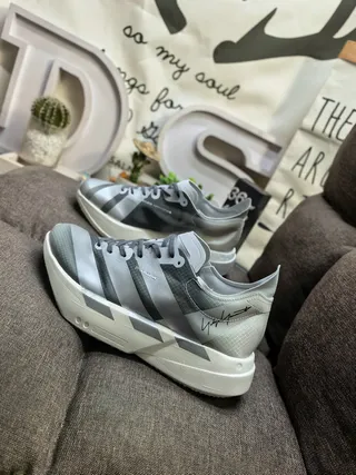 Adidas Gradient Silver-Gray Triple Stripe Sculpted Midsole Chunky Sneakers