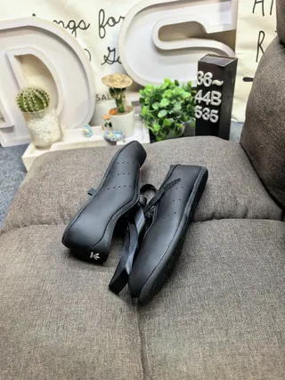 Black Leather-Like Upper Perforated Vamp Mary Jane Shoes