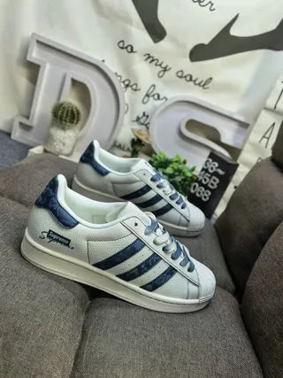 Stussy Beige Navy Low-Top Cupsole Lifestyle Sneakers
