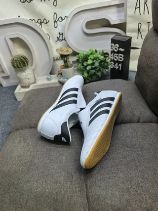 Adidas White Gray Low-Top Quilted Toe Cap Sneakers