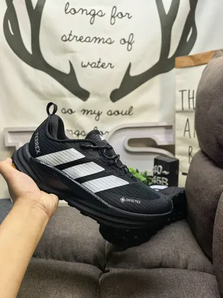 Adidas TERREX Black White Silhouette GORE-TEX Waterproofing Running Shoes