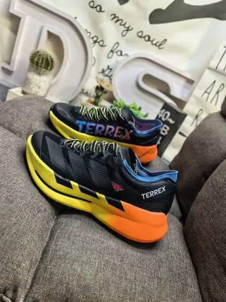 Adidas Black Orange Engineered Mesh Upper Gradient Midsole Running Shoes